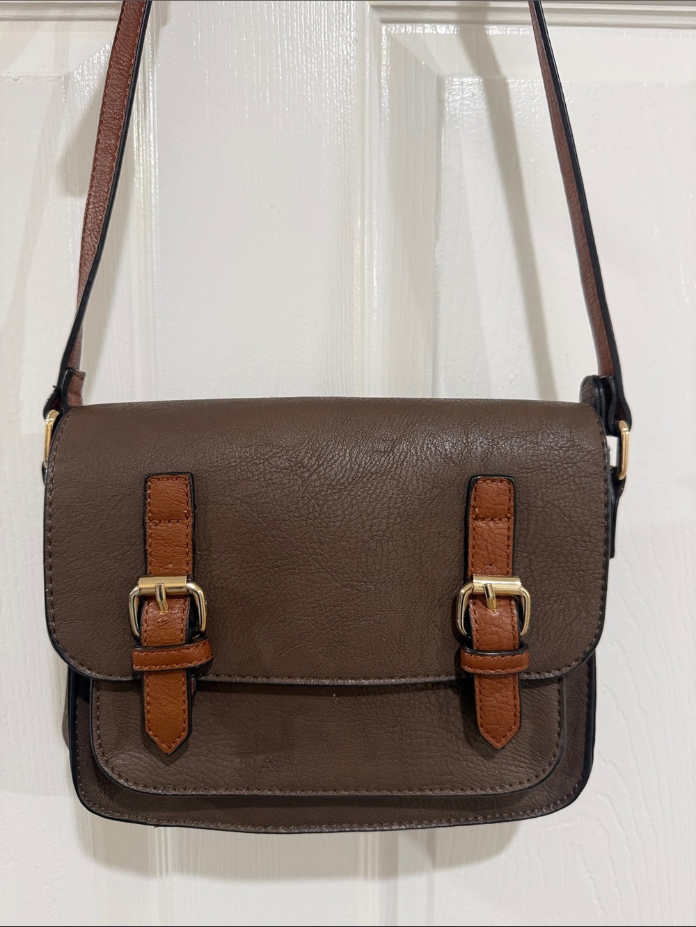 Women's Brown Two-Tone Buckle Crossbody Bag